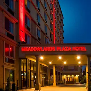 https://meadowlands-plaza-hotel.us-newyorkcity.com