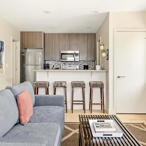 Stunning - Walk Everywhere! Sleeps 6! Denver