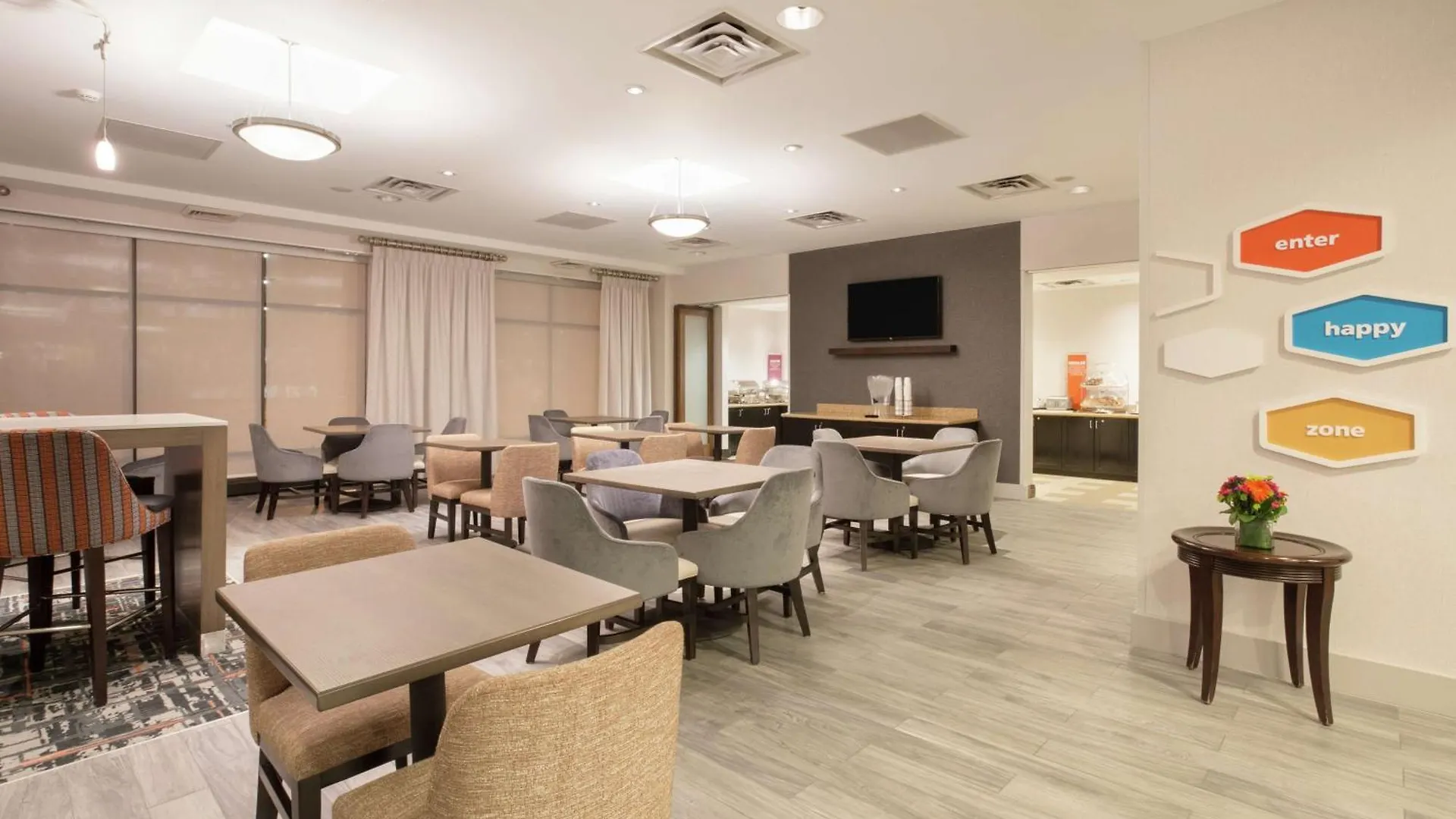 Hampton Inn & Suites Denver-Downtown