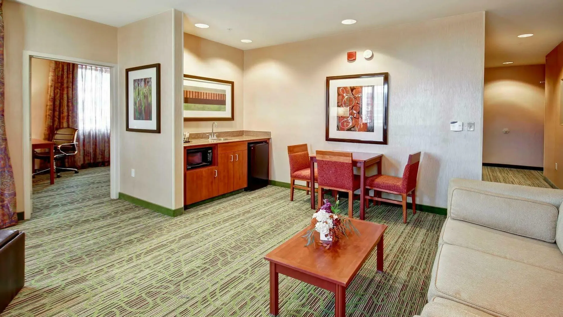 Hampton Inn & Suites Denver-Downtown